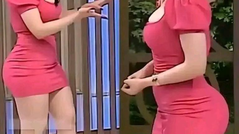 Presentadora se olvida que estaba en directo y se le ve todas sus partes aqui el vídeo de todo lo que provocó y todo lo que enseñó … Ver más