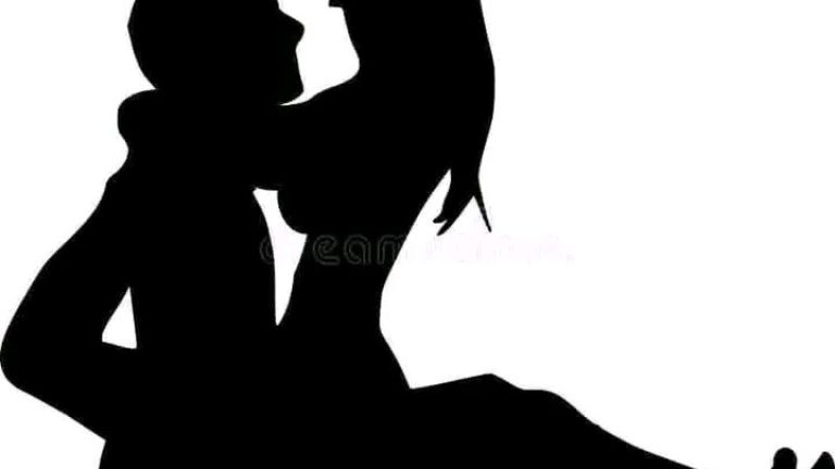 Cuando una mujer te pide ponerse arriba es porque ya no tienes como satifacerla y ella toma el mando para llegar al…Ver más